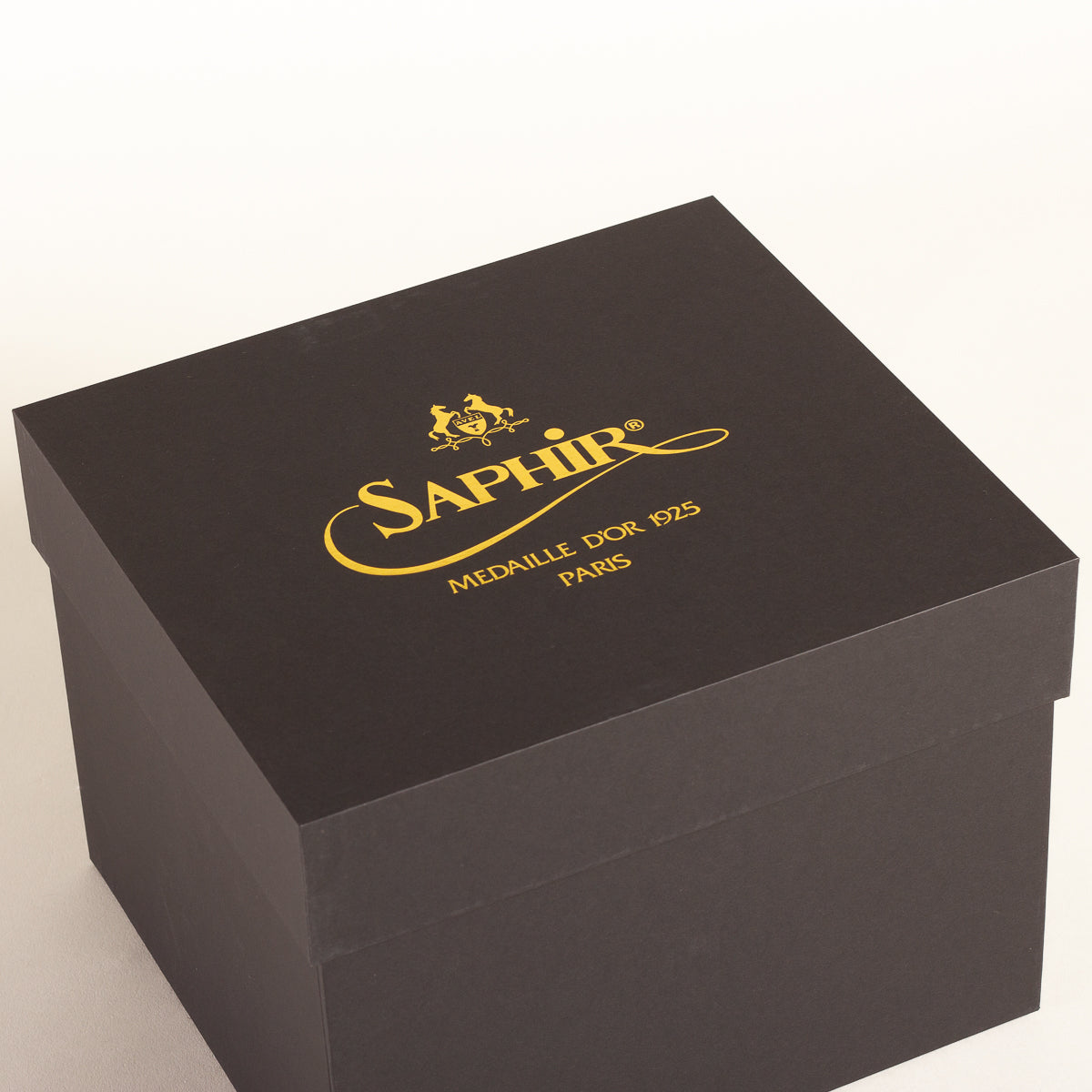 Saphir Médaille d'Or - Groom box - Natural finish - The Shoe Care Shop