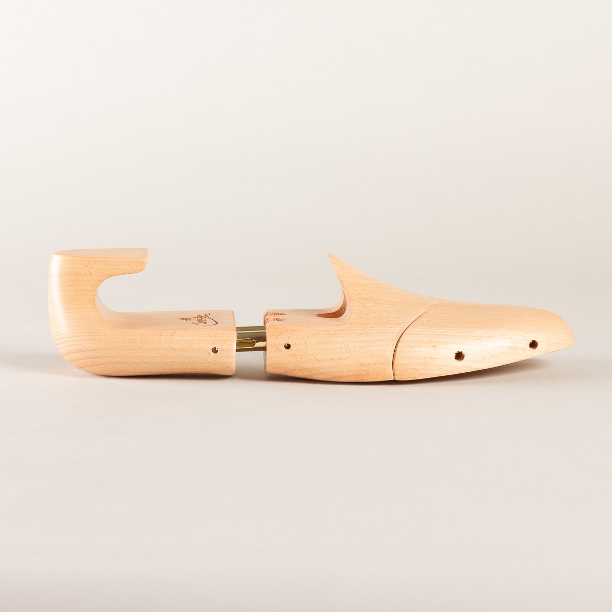 Saphir Médaille d'Or Beechwood shoe trees